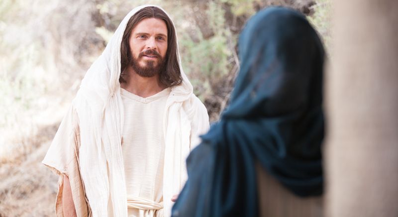 Jesus and Mary at the tomb